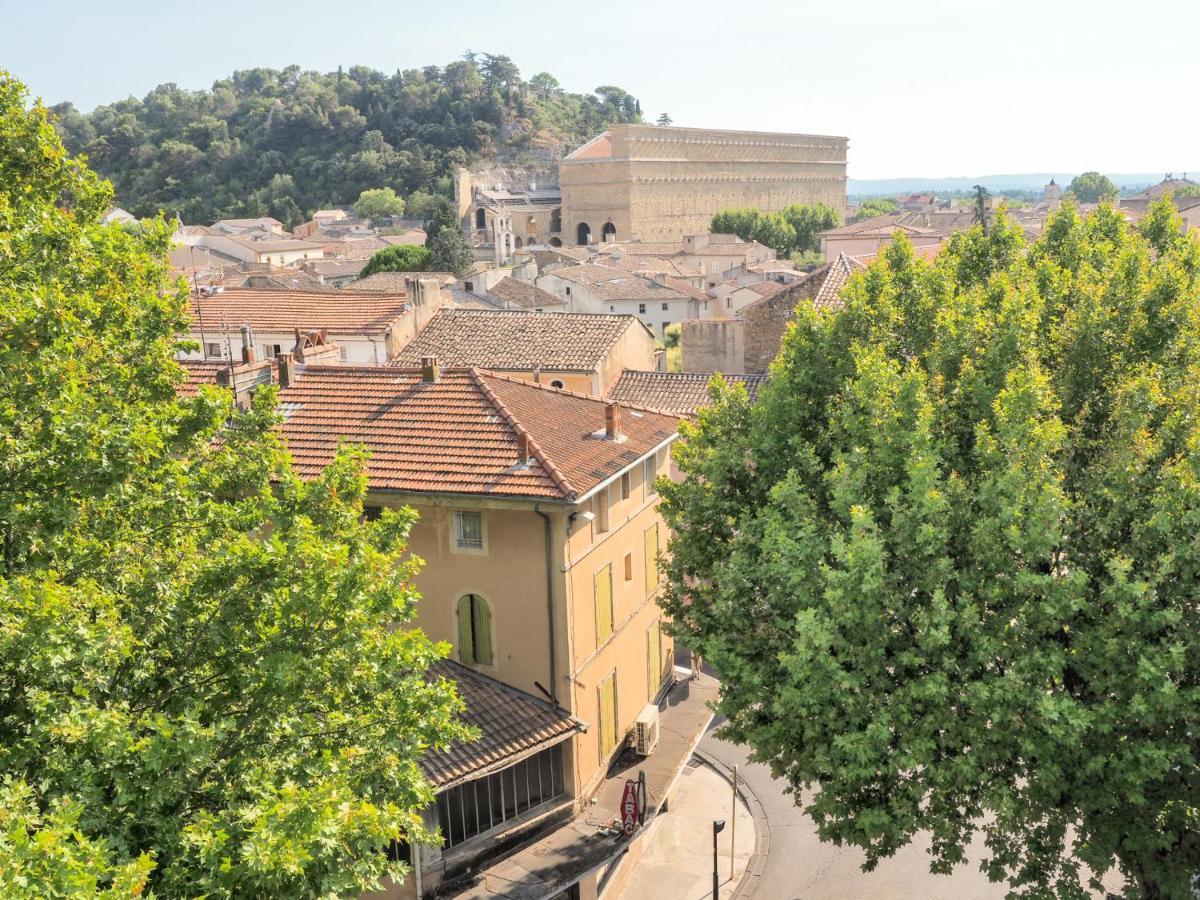 Le Rooftop - Vue Incroyable Sur Le Theatre Antique Оранж Экстерьер фото